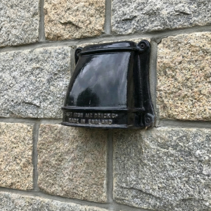 SENTINEL Cast Iron Black Conversation Vent Grille